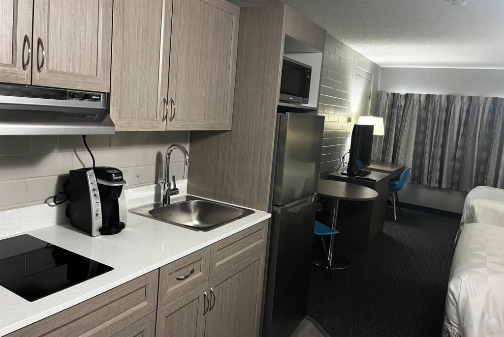 Travelodge by Wyndham Grande Prairie