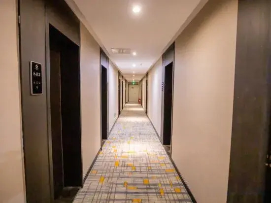 Xiyue Hotel (Yuxi Station Branch)