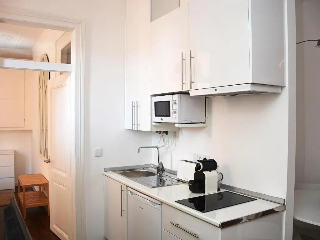Fullest Apartments