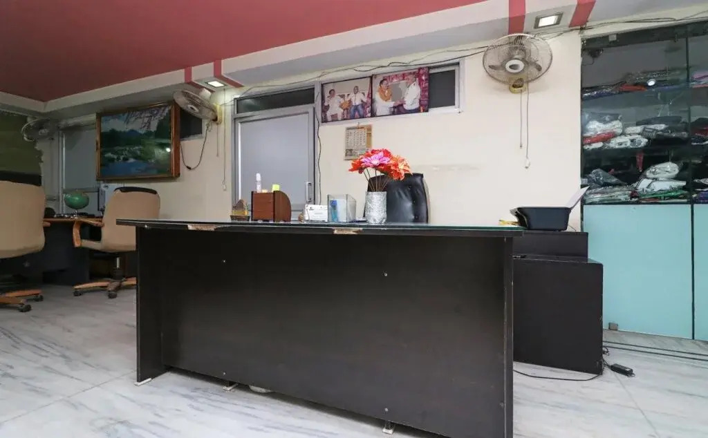 Hotel Canal View by OYO Rooms