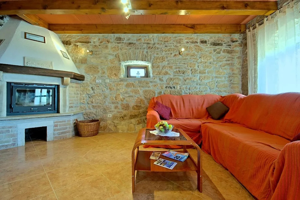Casa Nadija