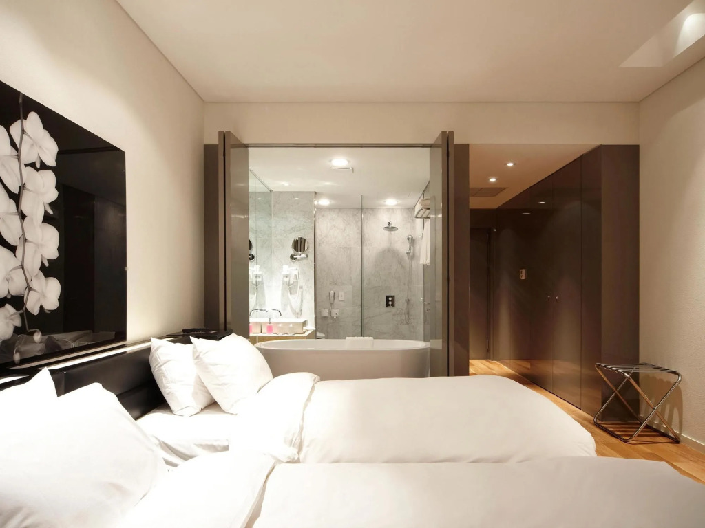 Grand Mercure Ambassador Changwon