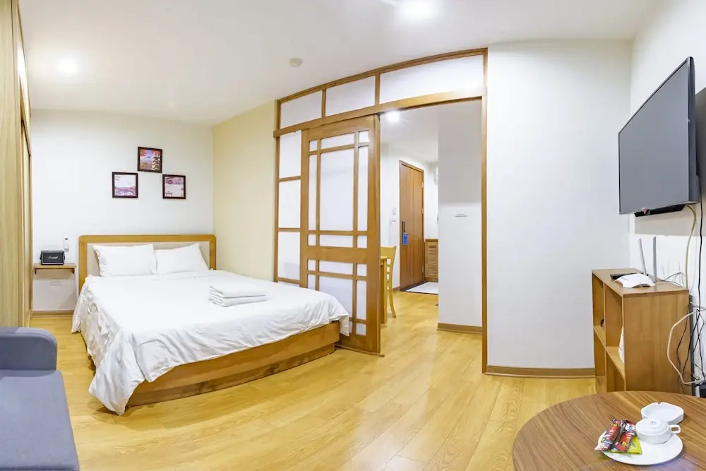 Luxury Housing Art Gallery 39 Linh Lang