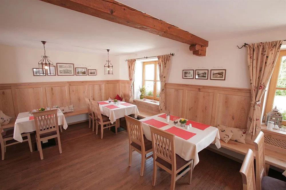 Pension Schweizerhaus Garni