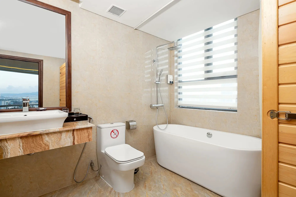 Luxtery Hotel