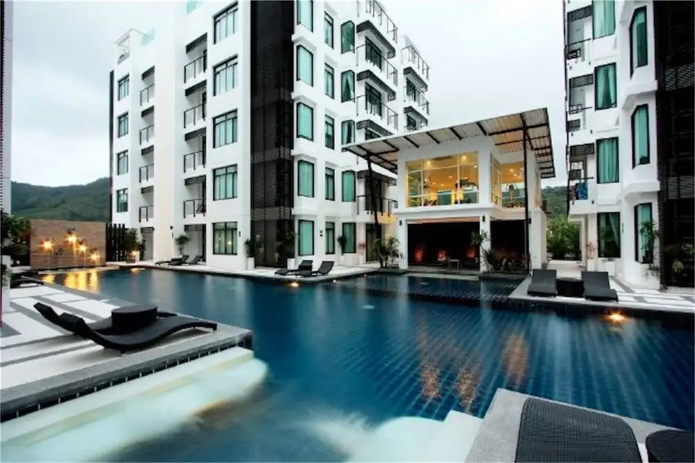 Kamala Regent 2 bedrooms Pool Access Apartment