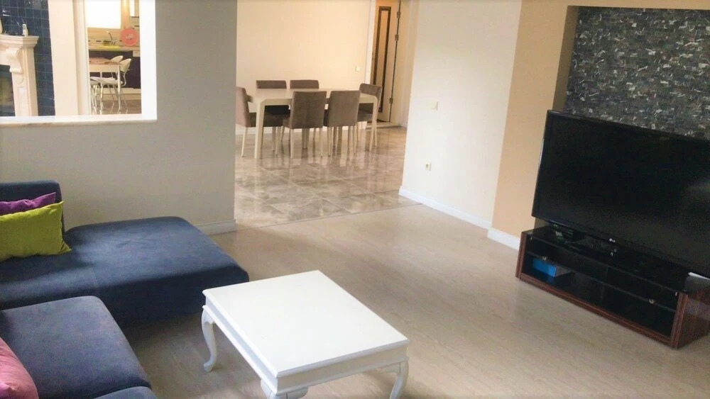 King Villa