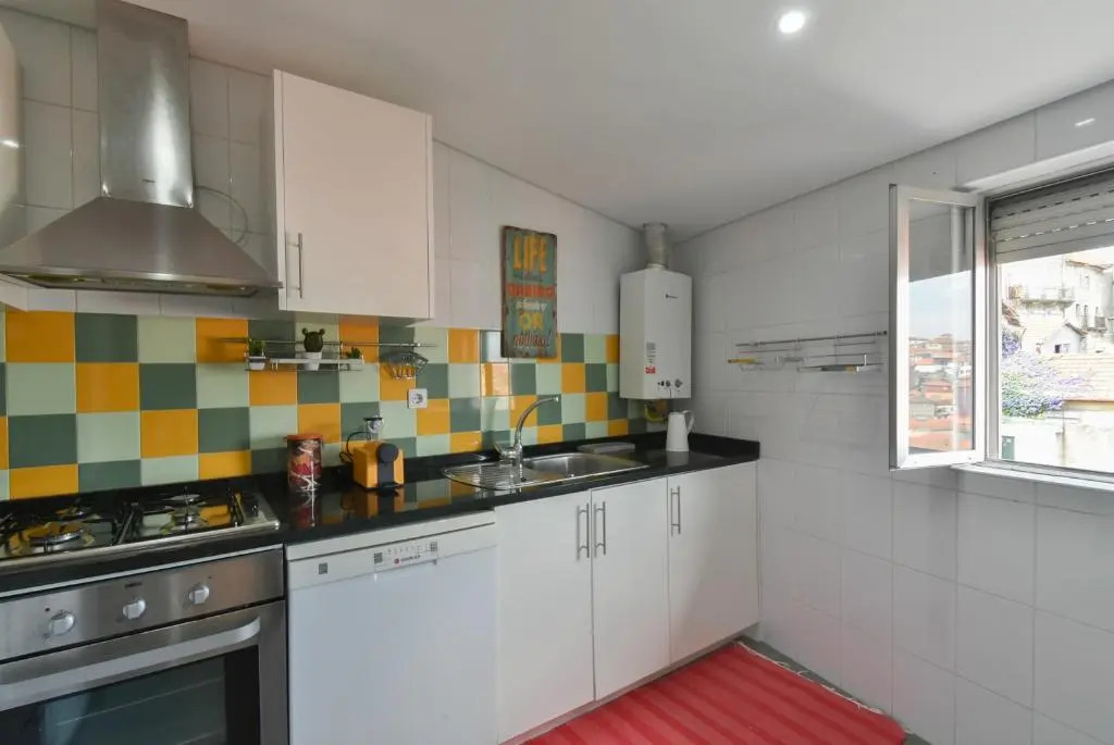 Clerigos Old Town Apartment