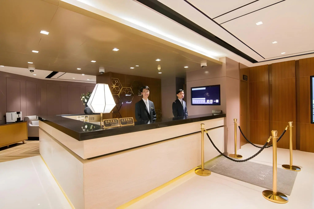 Yitel Premium (Shanghai Wujiaochang Metro Station)