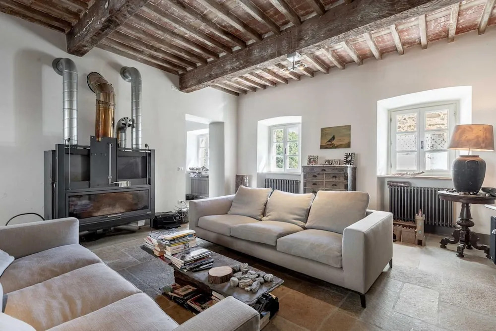 Palazzo Giusti, Understated Luxury with a Welcoming Ambience on the Hills of Lucca