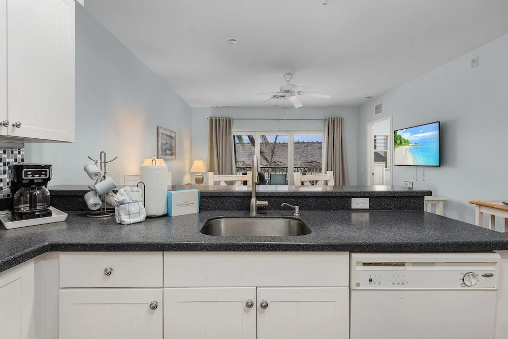 Harbour House at the Inn Unit 205 by RedAwning