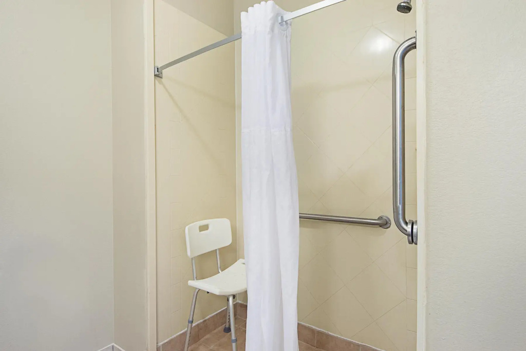La Quinta Inn & Suites by Wyndham Mathis