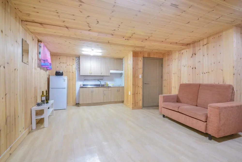 Gangneung Mungaebawi Pension