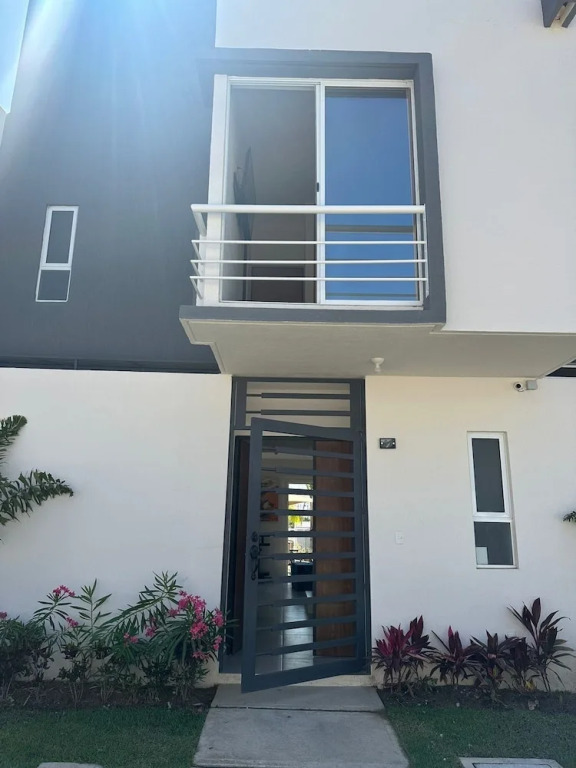 Puerto Vallarta Altavela Egina 55