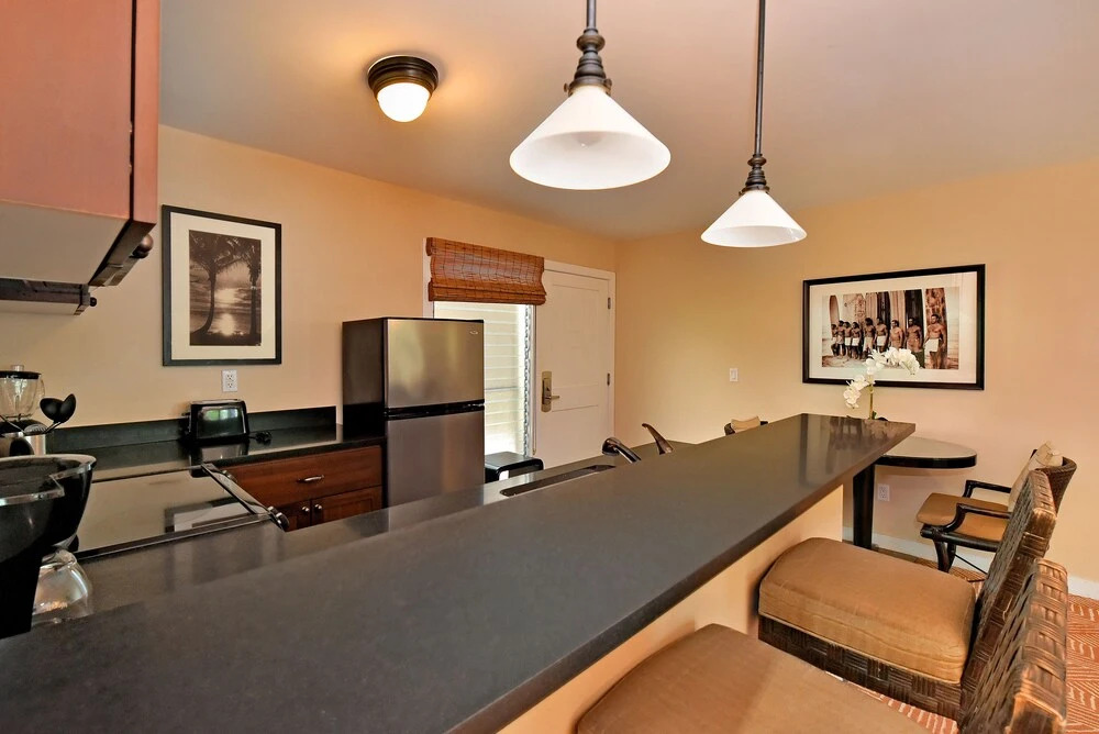 Aina Nalu K102 2 Bedrooms 2 Bathrooms Condo