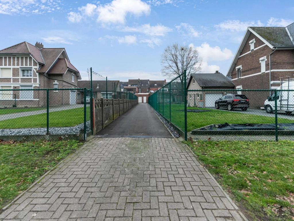 Duplex Apartment in the shopping street of Maasmechelen