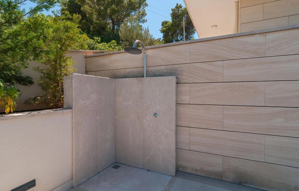 Awesome Apartment in Selca With 1 Bedrooms, Wifi and Outdoor Swimming Pool