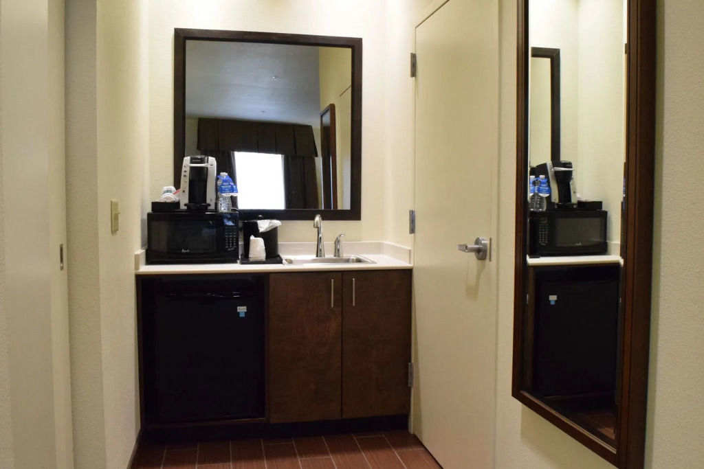 Hilton Garden Inn Rochester Downtown, NY