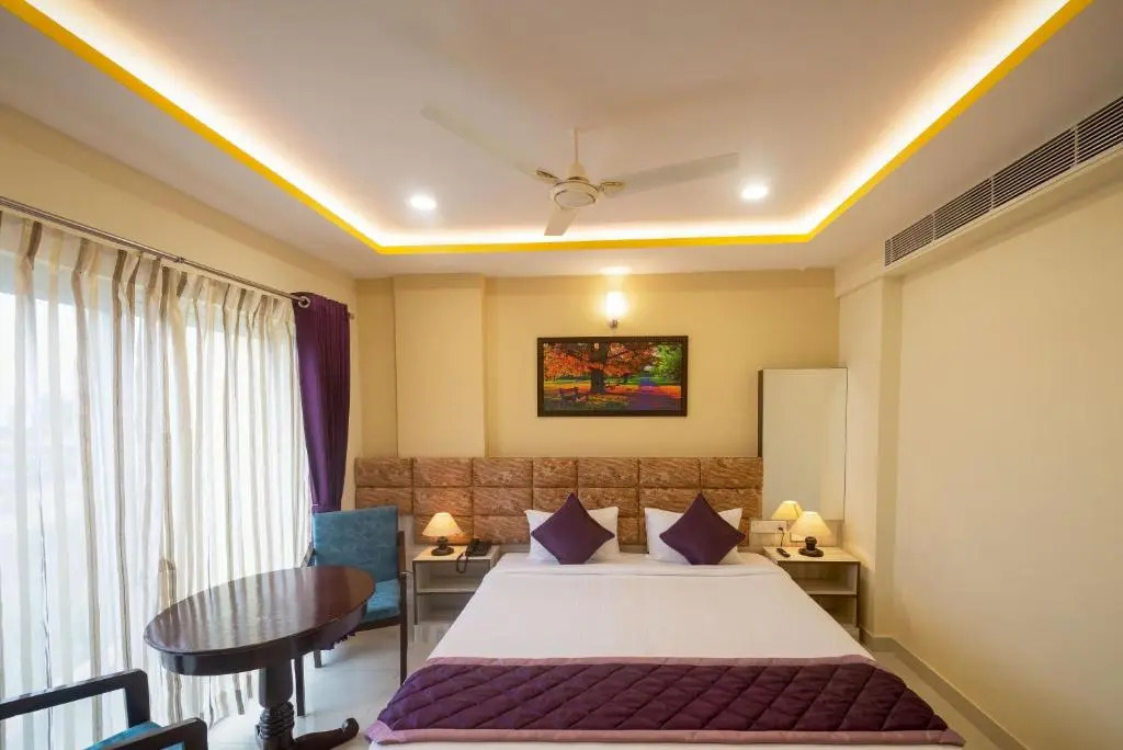 Zenith Suites
