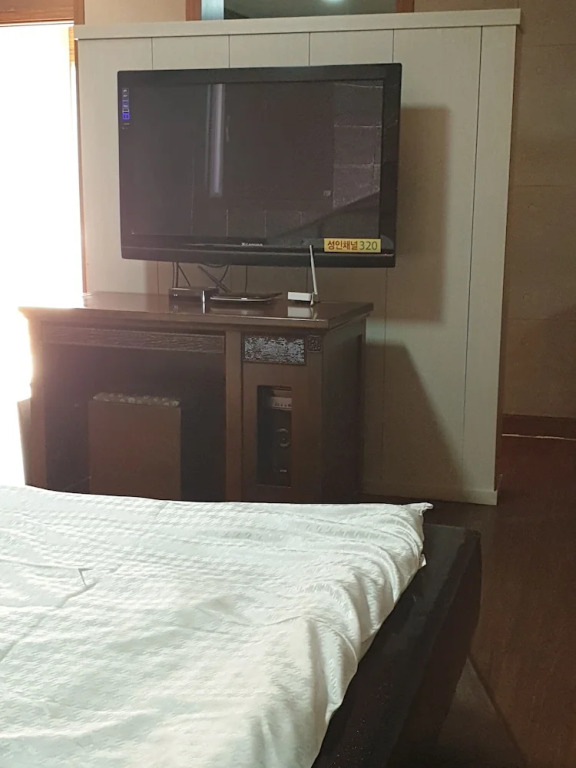 Khan Motel