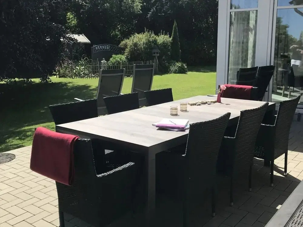 Diekkier Modern Retreat(Please Contact The Property 7 Days In Advance)