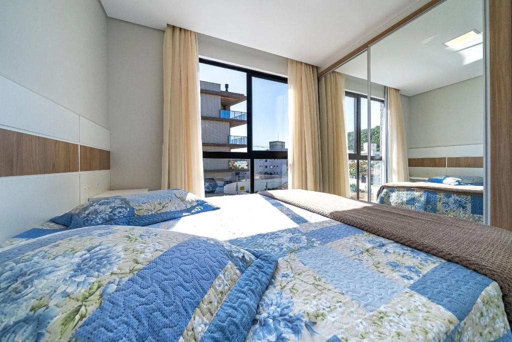 182 - Lindo apartamento 2 suítes em Mariscal