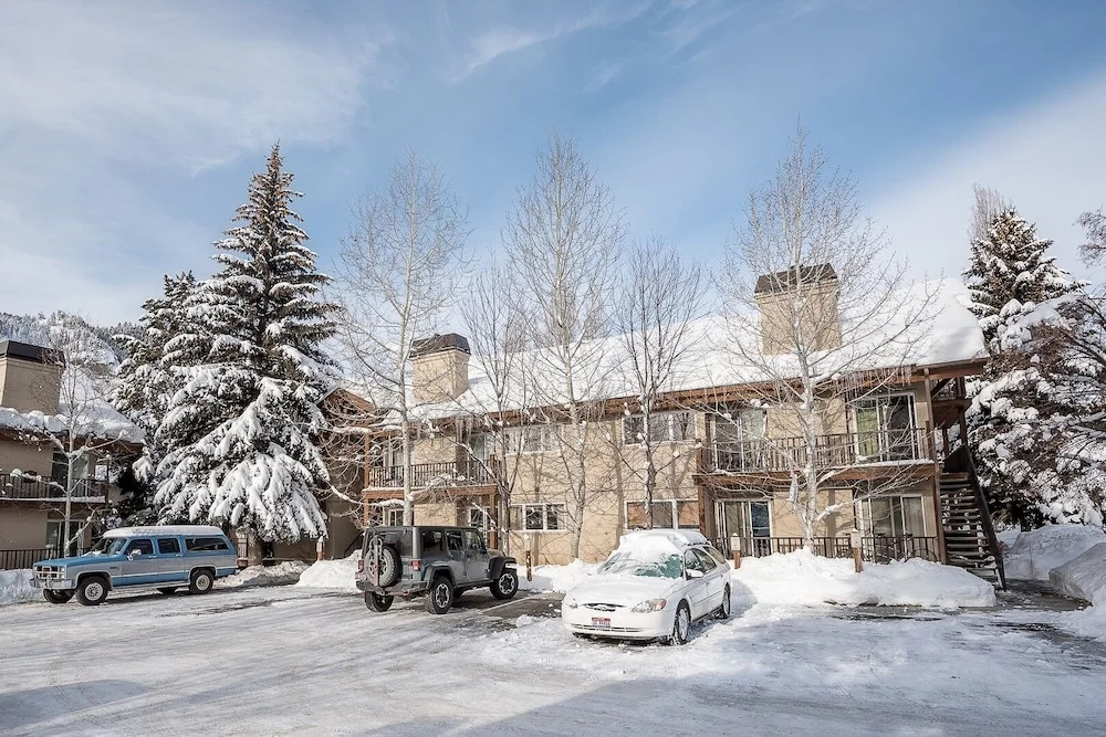 Crestview Condominiums 25 by RedAwning
