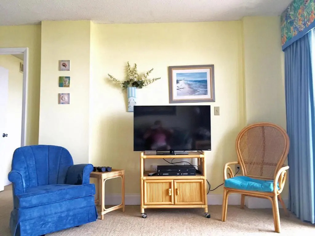 Springs Towers 304 3Br
