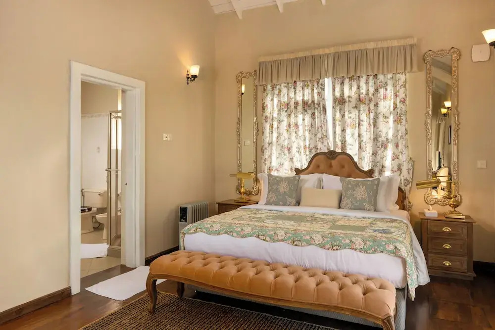 Grand Bungalow Nuwara Eliya by Seven Angels