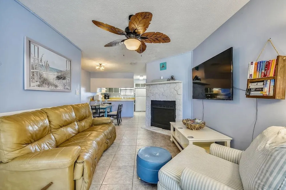Sea Esta by Book That Condo