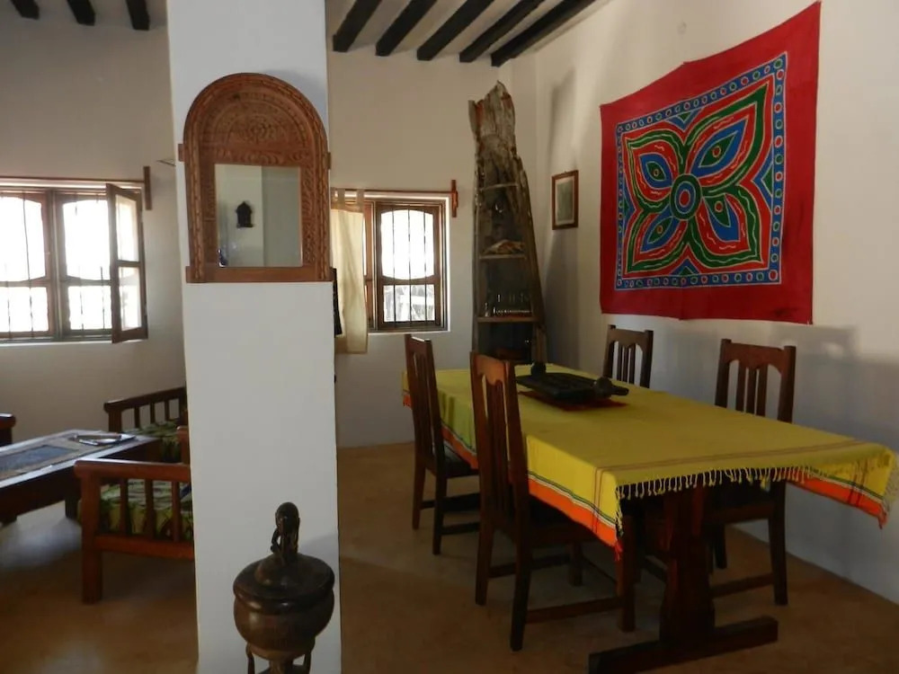 Amka Villa