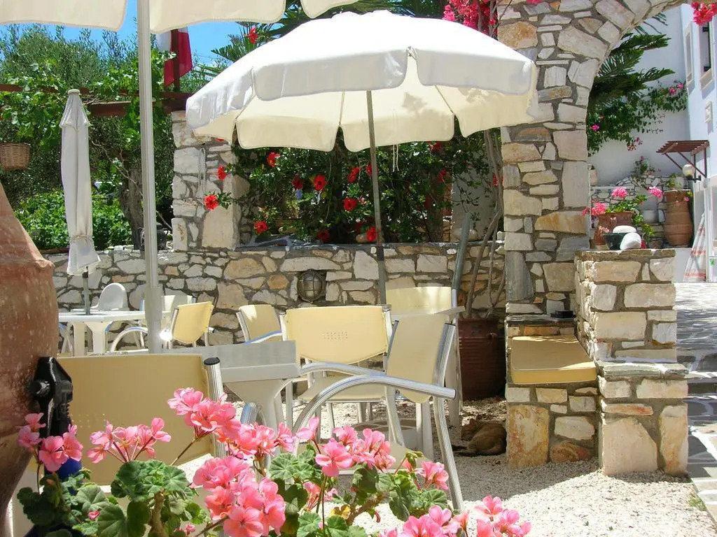 Sunset Studios & Apartments - Adults Only