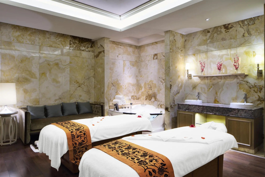Sheraton Qingdao Jiaozhou Hotel