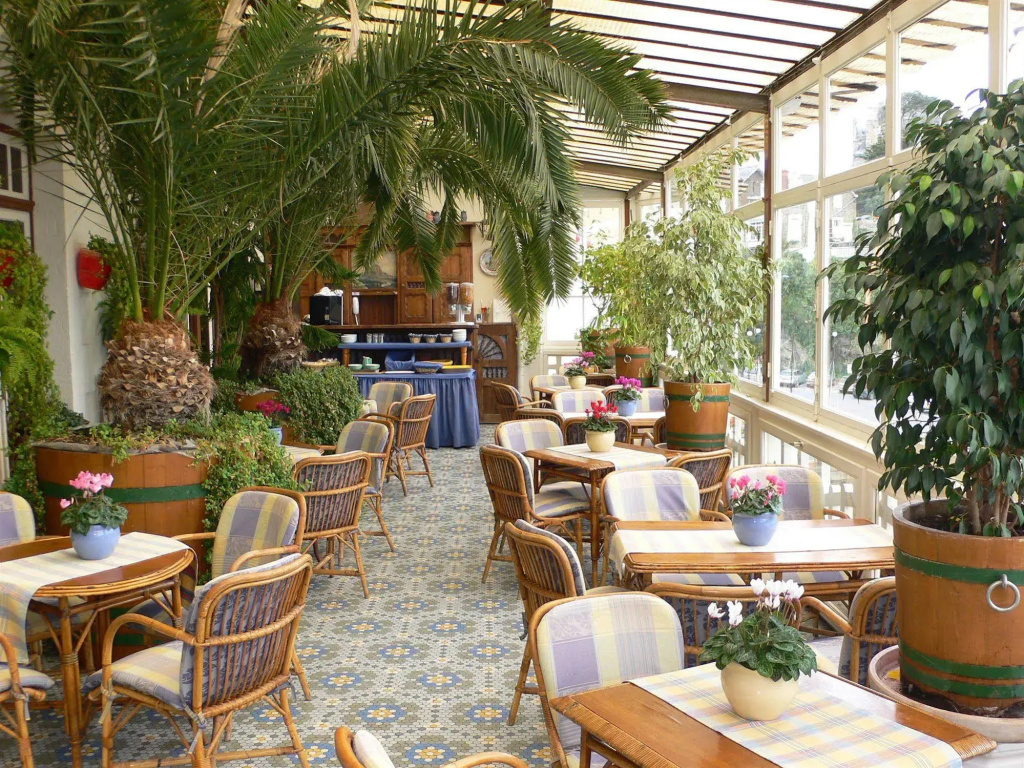 Logis Hôtel Restaurant le Printania