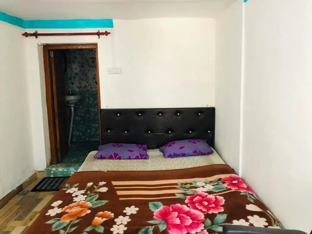 Goroomgo Colonel Cottage Lake View Nainital
