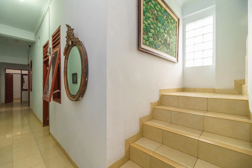 RedDoorz Syariah@Jalan Dr Mansyur Medan