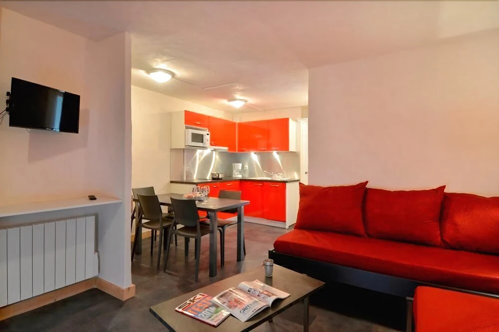 Residence Saintjacques Two-room Apartment for 5 People, in the Resort Center S709