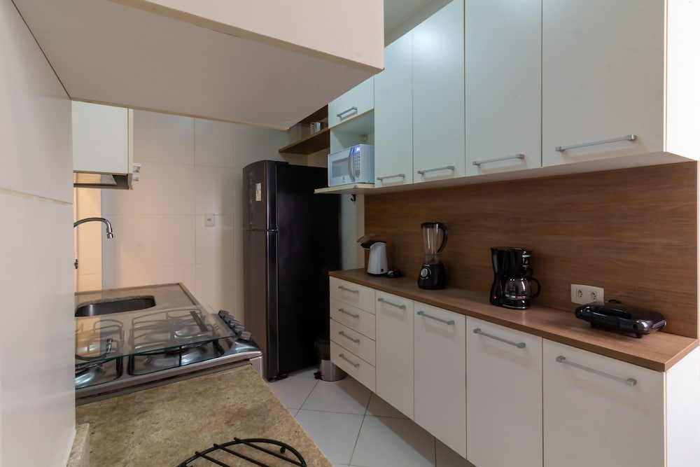 2 Minutes From Copacabana Beach D302