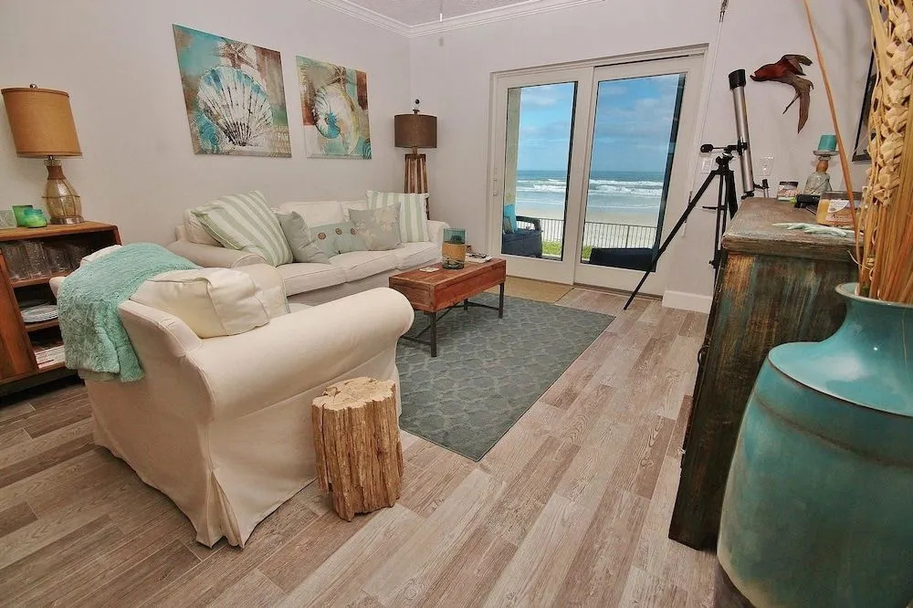 Sea Coast Gardens III 102 Apartment 2