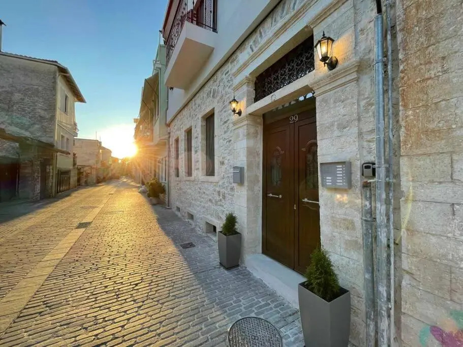 Boutique At Historic Centrum 2