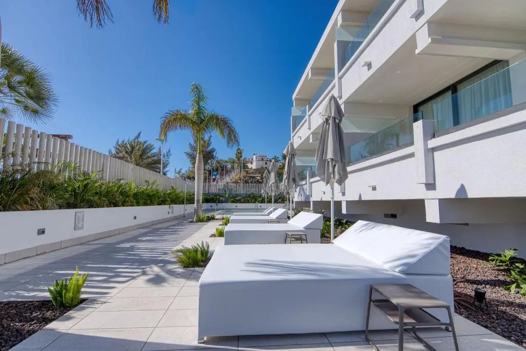 Relaxia Beverly Suites