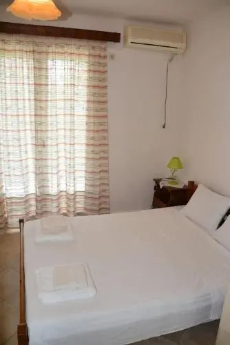 Holiday Home 3 Bedrooms - Marmari