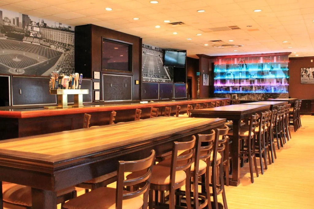 Radisson Hotel Baltimore Downtown - Inner Harbor