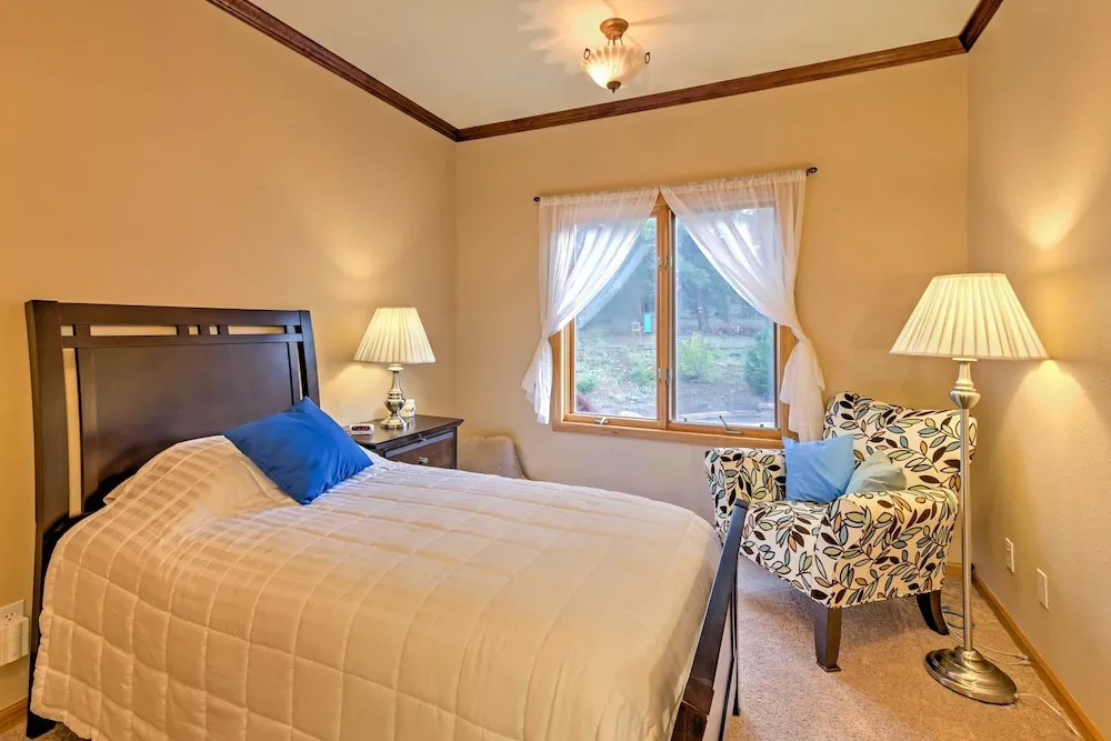 Expansive Hartsel Home w/ Mtn Views Near Hiking