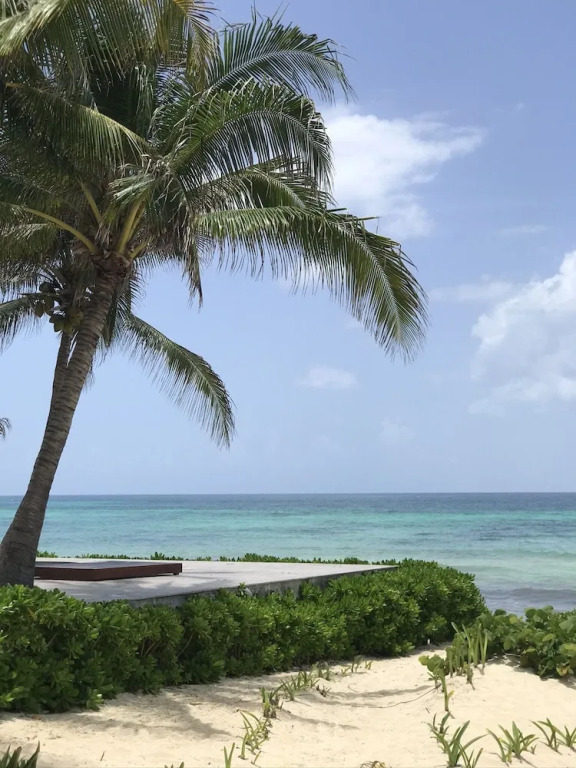 Casa Blanca Playa