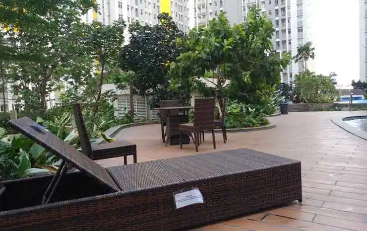 2BR Simply and Cozy at Springlake Bekasi Apartment By Travelio