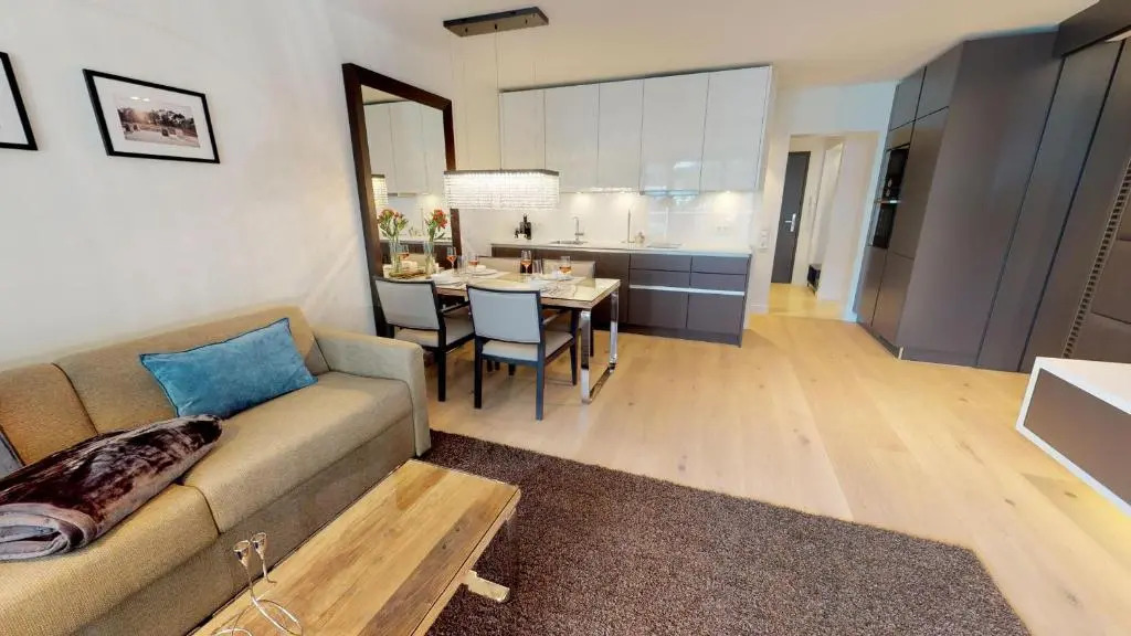 White Pearl Apartment 2.12