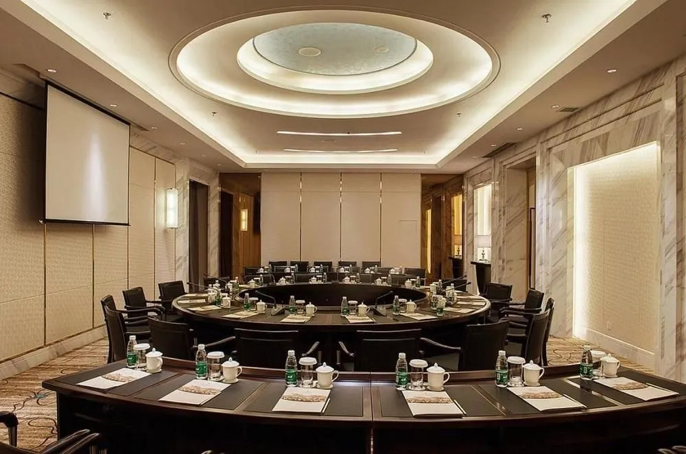 Xinxing Century Hotel