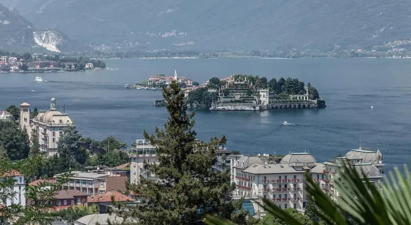 Balcone su Stresa