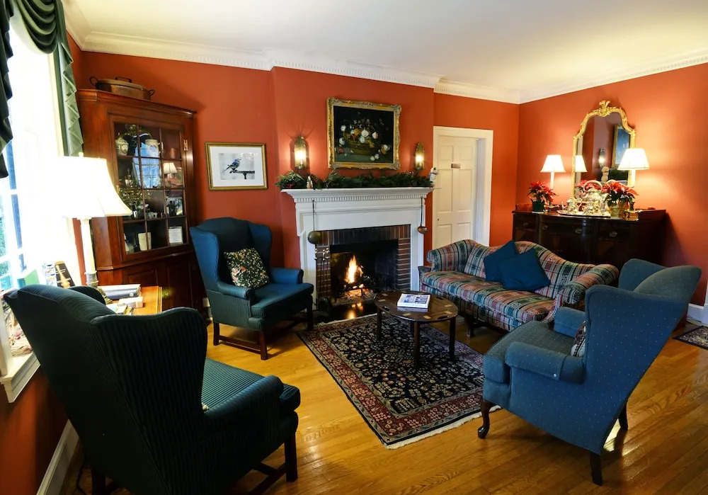 Inn at Monticello